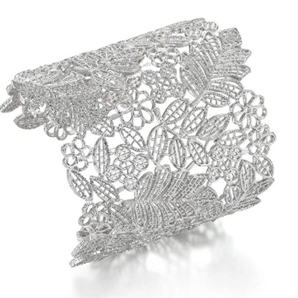 Prettiness Lace Leaf Boho Style Bangle - Picture 3 of 6